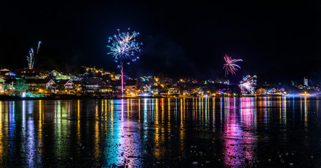 Silvester-Feuerwerk am Hopfensee