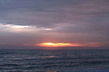 sunrise over the sea, nature, cloud, clouds,horizon, orange, landscape,dawn, light, reflection,waves,beautiful,  