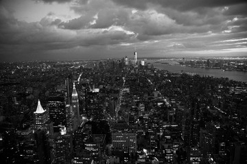 New Yorks Skyline in Schwarz Weiß