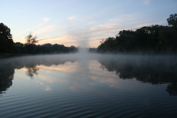 Утро над рекой.Morning over the river.