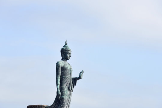 Walking Buddha
