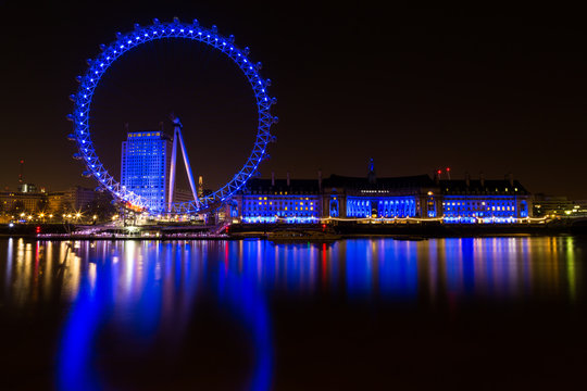 Eye London London Eye Night – Stock Editorial Photo © wirestock_creators  #653946378