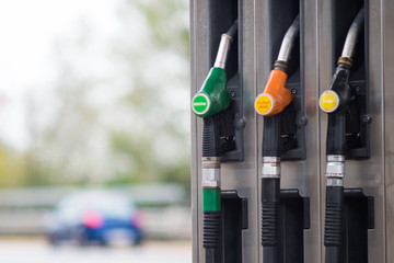 Benzina