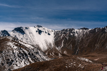 A nice view of the nevado de toluca volcano in m&eacute;xico with snow, the volcano also called xinantecatl is rarely this snowy 