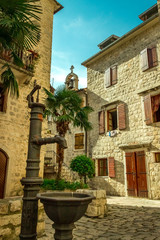 Fototapeta na wymiar Narrow street in old town of Kotor, Montenegro