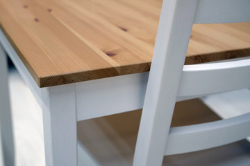 Fototapeta na wymiar Empty wooden table and blurred kitchen background, bokeh