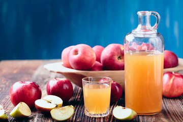 fresh organic apple cider