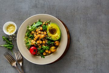 Fresh chickpeas salad