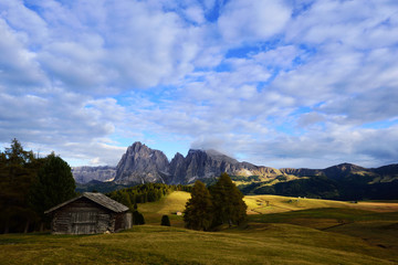 Fototapeta na wymiar beautiful mountains, Dolomites, beautiful sky