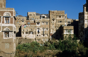 Obraz premium Jemen. Old houses with gardens in Sana'a