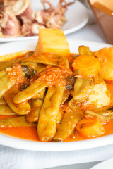 Fasolakia, griechische Fisolen in Tomatensauce