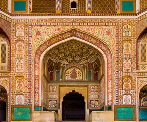 Foto auf Alu-Dibond Stunning facade of Ganesh Pol entrance in Amber Fort Palace, Jaipur, Rajasthan, India   © SimoneGilioli