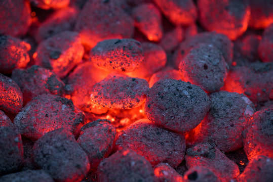 รูปภาพSmoldering – เลือกดูภาพถ่ายสต็อก เวกเตอร์ และวิดีโอ36,159 | Adobe ...