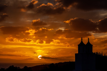 Chamin&eacute; sunset