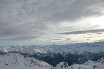 Fototapeta na wymiar panoramic view of winter mountains