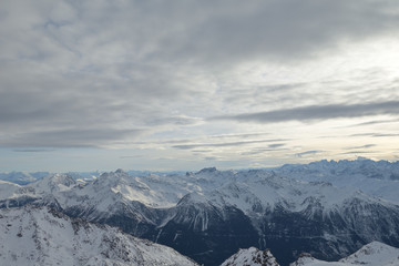 Fototapeta na wymiar panoramic view of winter mountains