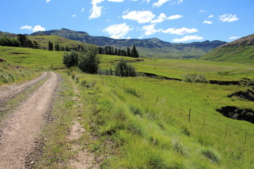 Fototapeta na wymiar Scenery on the road to Lundeen's Nek, southern Drakensberg in the northern Eastern Cape.