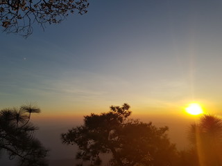 Fototapeta na wymiar sunset at the mountain