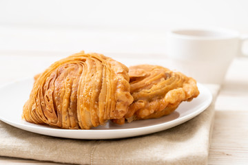 chicken curry puff pastry