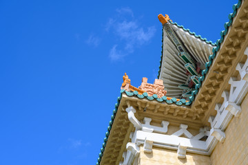 Obraz premium 台湾・街並み・ビル群・雲・空