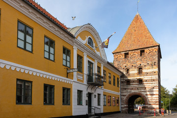 Fototapeta na wymiar Mühlentor mit Möns Museum