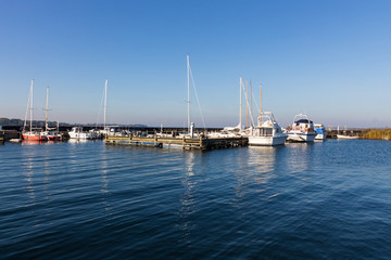 Fototapeta na wymiar Boote in Harbölle Havn