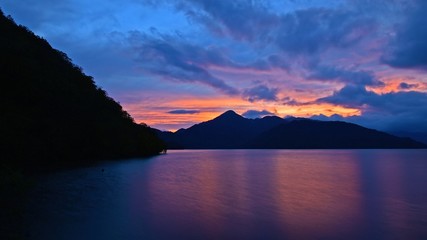 中禅寺湖畔の夕焼け情景中禅寺湖畔の夕焼け情景＠奥日光　栃木