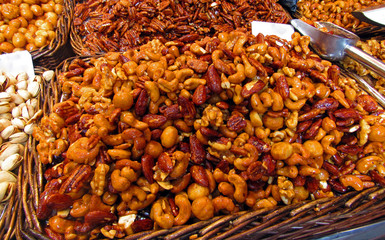 dried fruits in the market