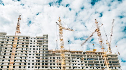 Building of multiroom inhabited highly floor house