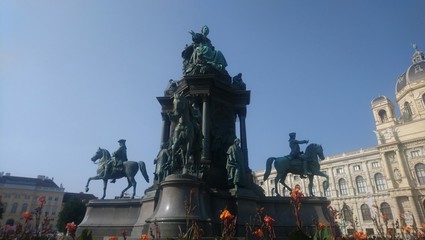 Fototapeta na wymiar Monument to Maria Theresa in the Vienna