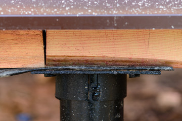 breaking of columnar foundation construction