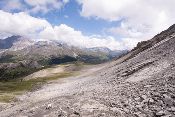 Besteigung des Piz Daint vom Ofenpass, vorbei am Il Jalet &uuml;ber den Westgrad auf den Gipfel (2968m) und zur&uuml;ck.
