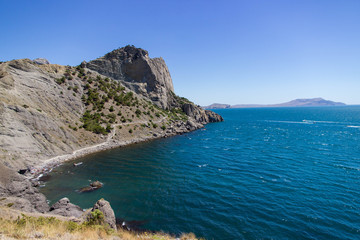 Fototapeta na wymiar view of the mountain trail by the sea in the Crimea