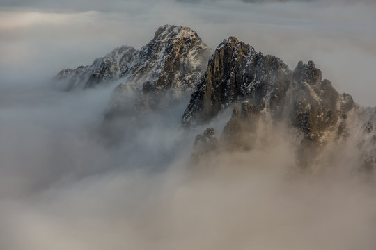 Fototapeta Widok na Wysokie Tatry z Mięguszowieckiej Przełęczy pod Chłopkiem.