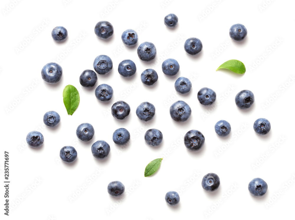 Wall mural blueberry with leaves isolated on white background