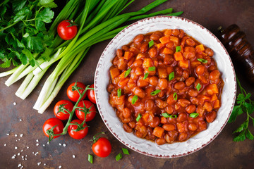 Stewed red beans with carrot in spicy tomato sauce