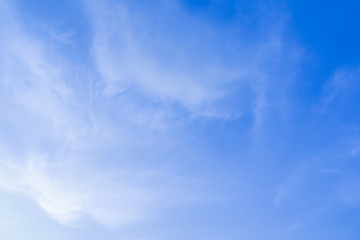 Obraz premium blue sky with tiny clouds. environment concept.