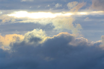 Fototapeta na wymiar Sky floor, cloudy day and sun.