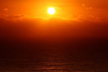 Fototapeta na wymiar African sunrise over the Indian Ocean