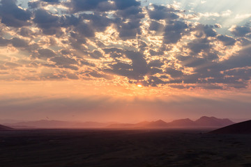 Fototapeta na wymiar Sonnenaufgang Namib