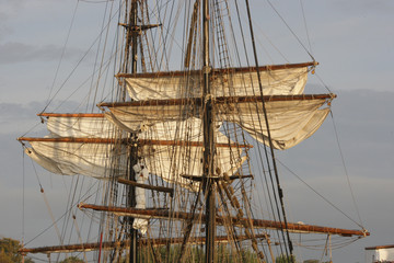 Fototapeta premium Segel vorbereiten für den Törn