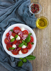 Italian caprese salad