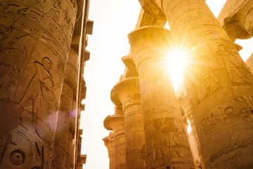 Foto op Plexiglas De grote zaal met zonnevlam, Karnak-tempel, Egypte © Csaba Peterdi