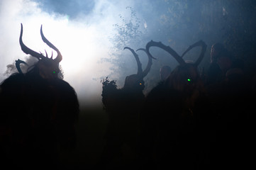 Perchten und Krampus