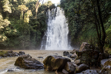 Obraz premium Scenic waterfal hidden in vietnamese jungle