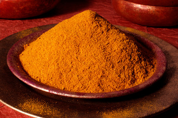 BOWL OF MADRAS CURRY POWDER