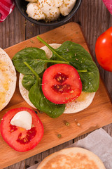 Tigella bread with spinach and tomatoes. 
