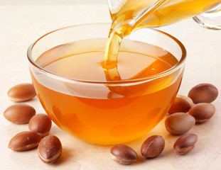 ARGAN OIL AND NUTS