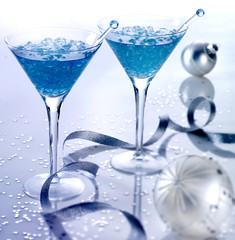 CHRISTMAS COCKTAILS
