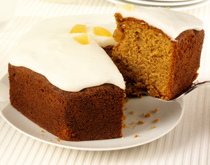 ICED GINGER CAKE